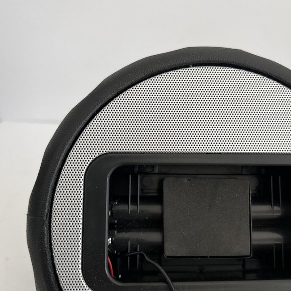 Nerf Speaker Wheel for Iphone 1, 3G, 3GS, 4 & iPod touch & nano & Classic & mini - Picture 7 of 13